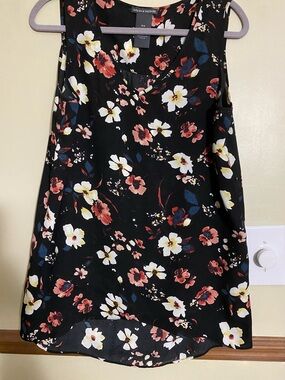 Chelsea & Theodore Black Floral Tunic with White and Coral Blooms